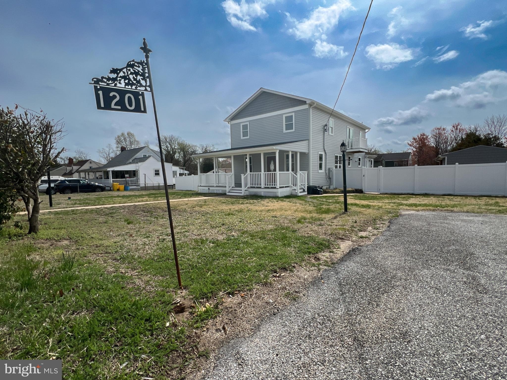 PASADENA, Maryland, 21122, United States, 4 Bedrooms Bedrooms, ,4 BathroomsBathrooms,Residential,For Sale,1975011