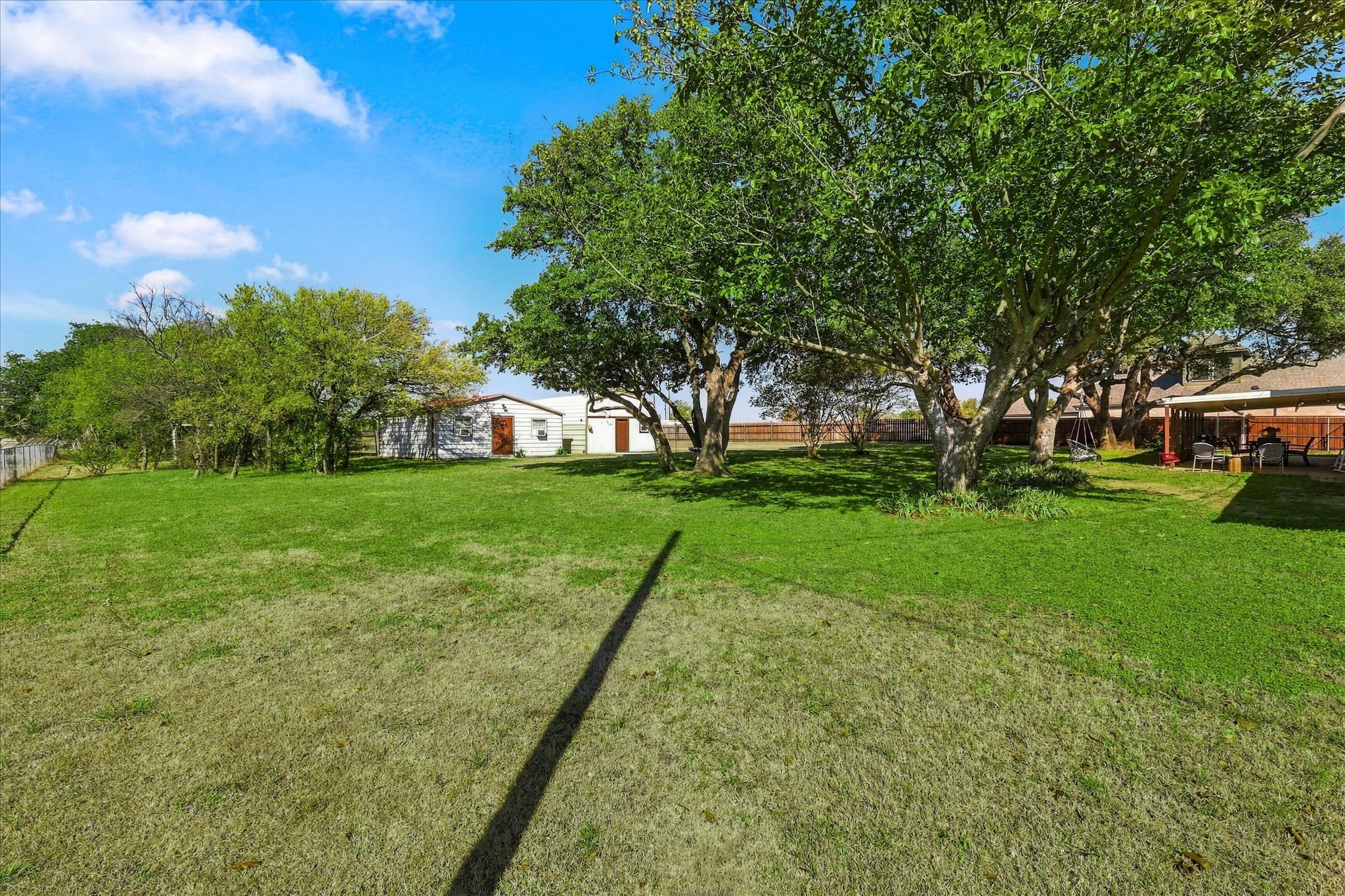  2004 Adams Lane, Azle, TX, 76020 - 物件實景