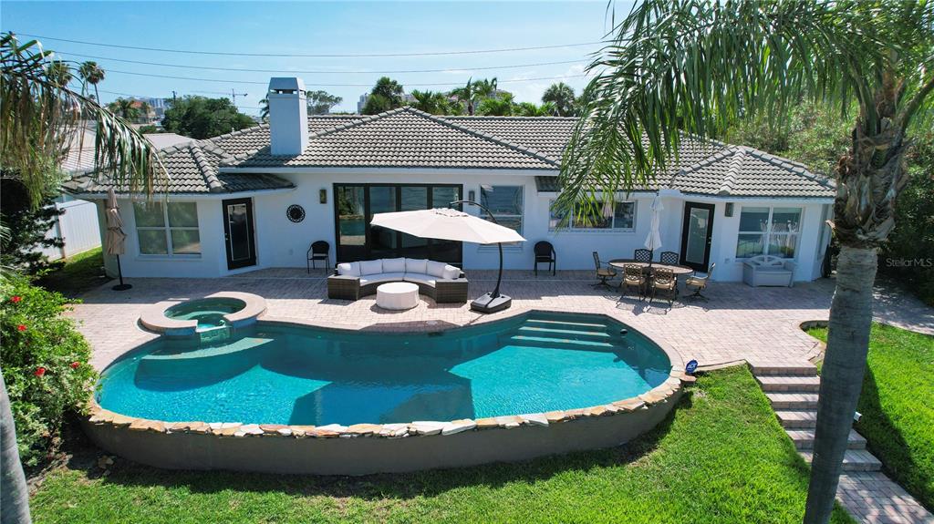 Clearwater Beach, Florida, 33767, United States, 4 Bedrooms Bedrooms, ,3 BathroomsBathrooms,Residential,For Sale,1849731