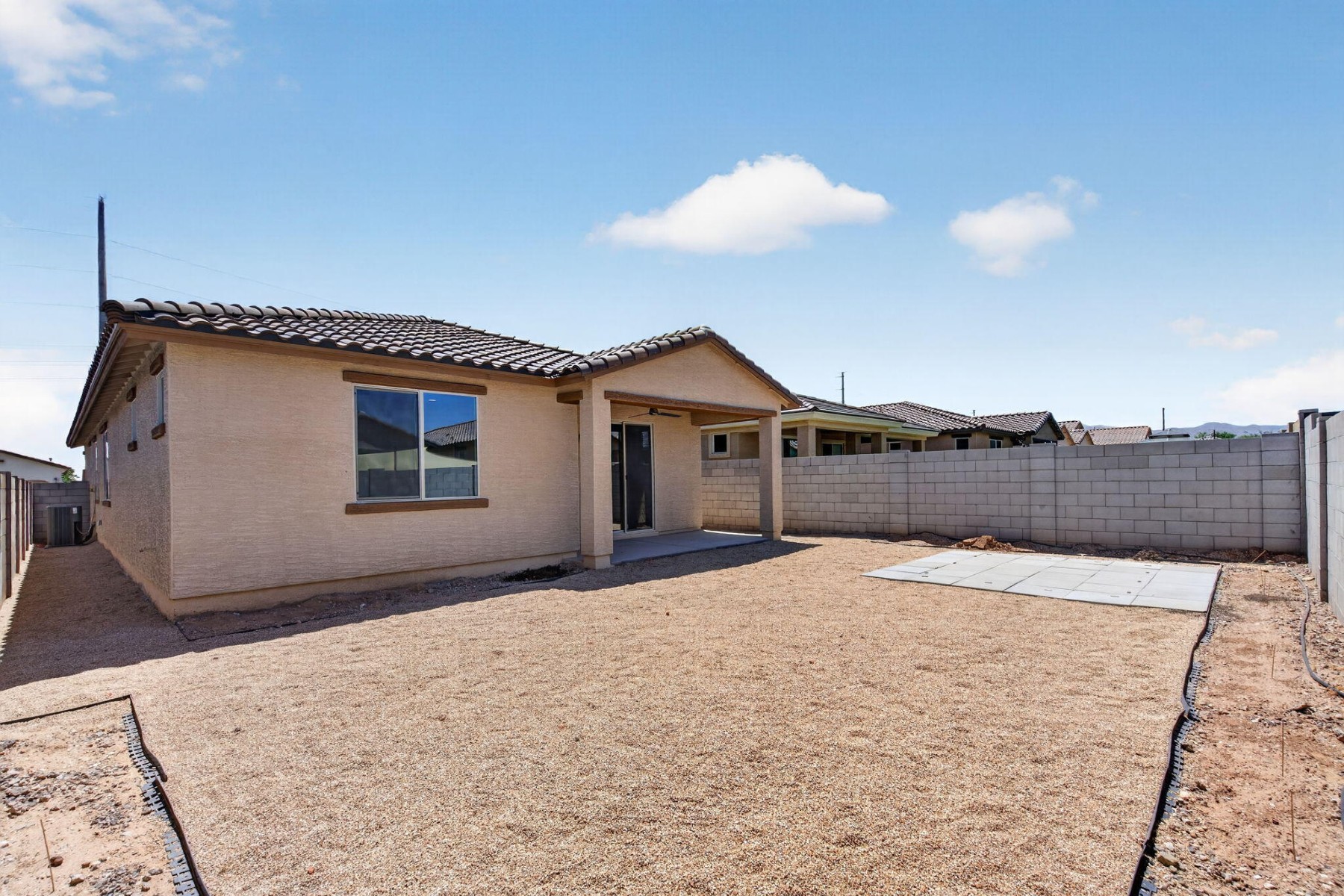  17438 W Charter Oak Road¦Surprise, AZ - 物件實景