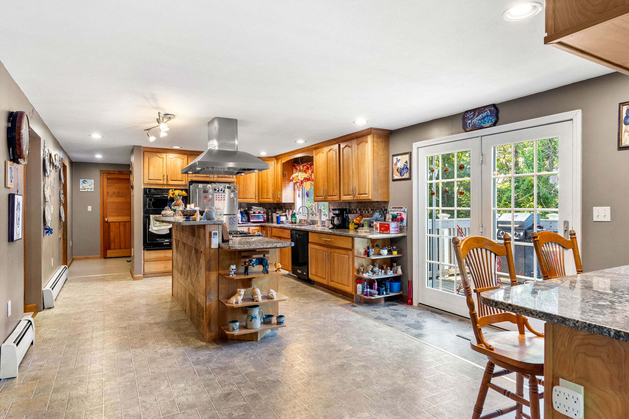 233 Lovers Ln, Haverhill, MA, 01830 - 物件實景