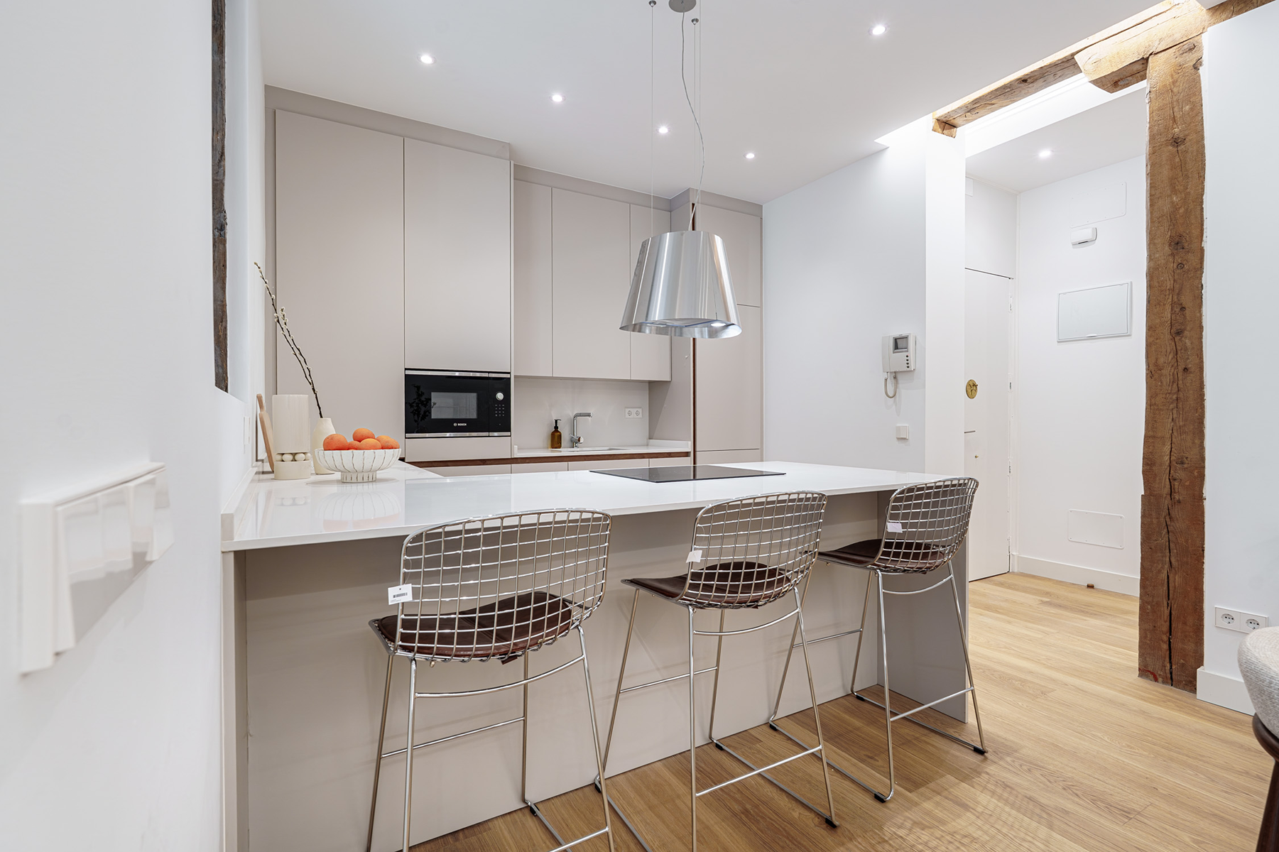  Classic charm and brand new renovation in Huertas-Cortes - 物件實景