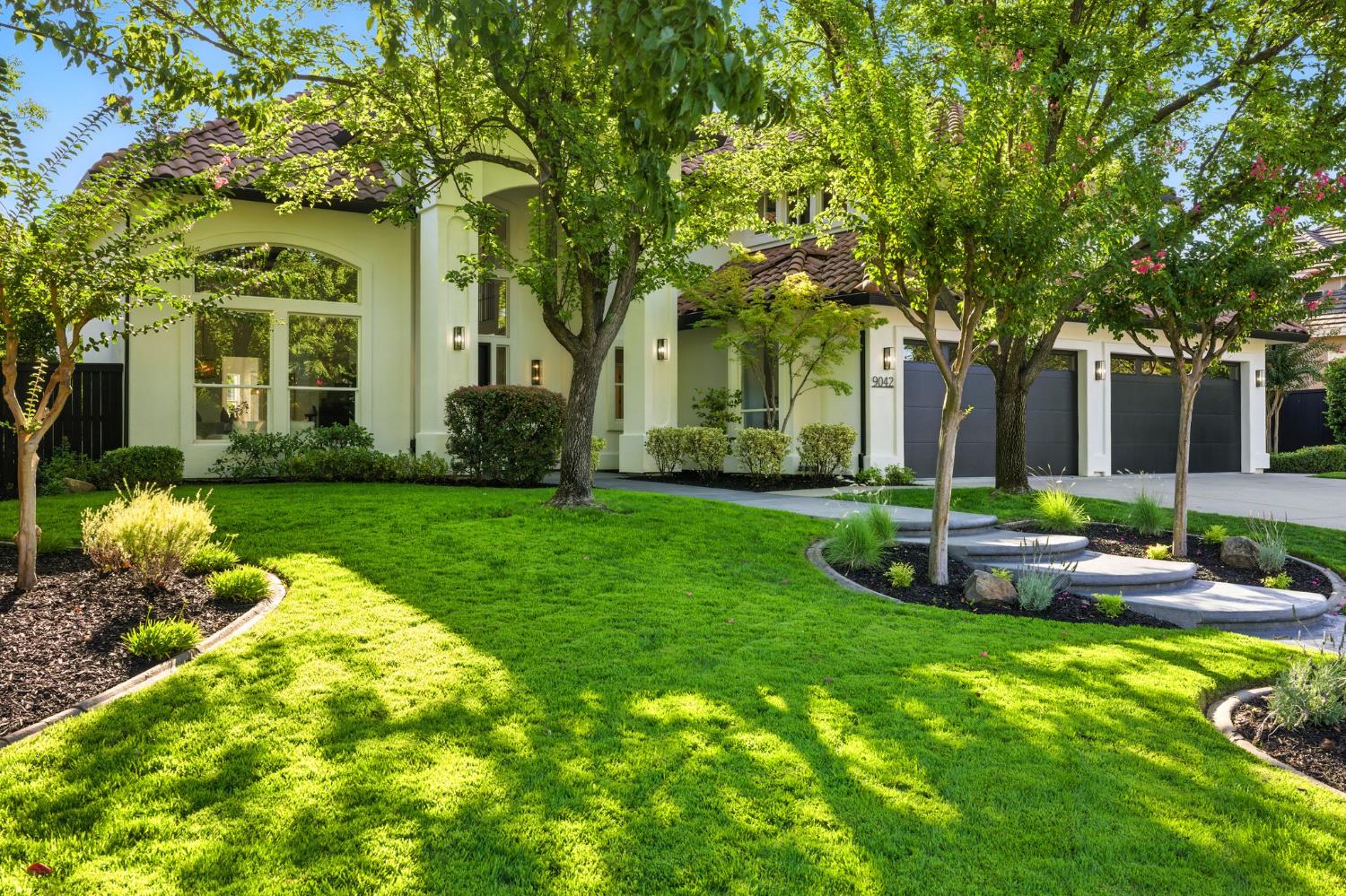 Granite Bay, California, 95746, United States, 5 Bedrooms Bedrooms, ,4 BathroomsBathrooms,Residential,For Sale,1941914