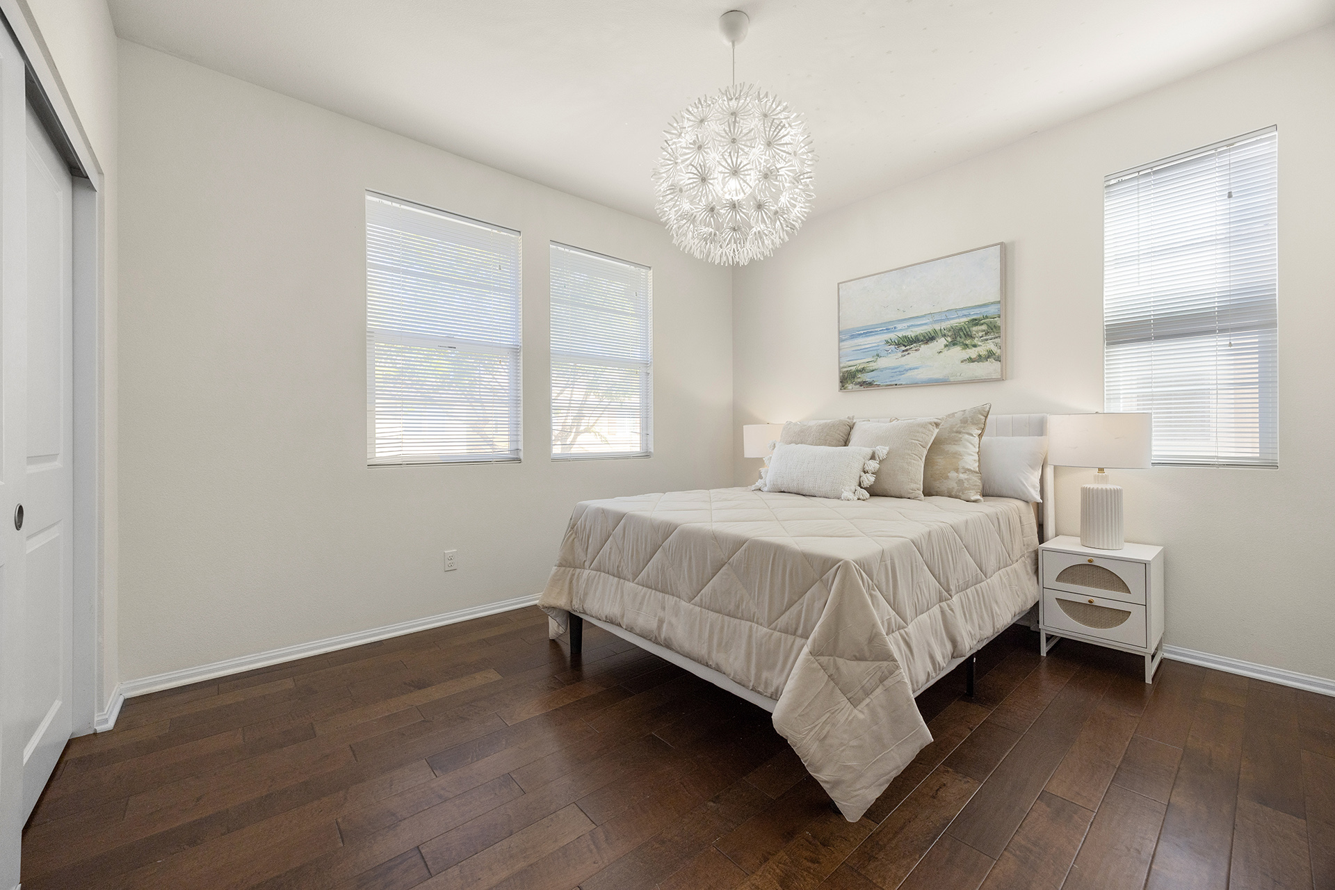 Garden Grove, California, 92843, United States, 5 Bedrooms Bedrooms, ,4 BathroomsBathrooms,Residential,For Sale,1986073