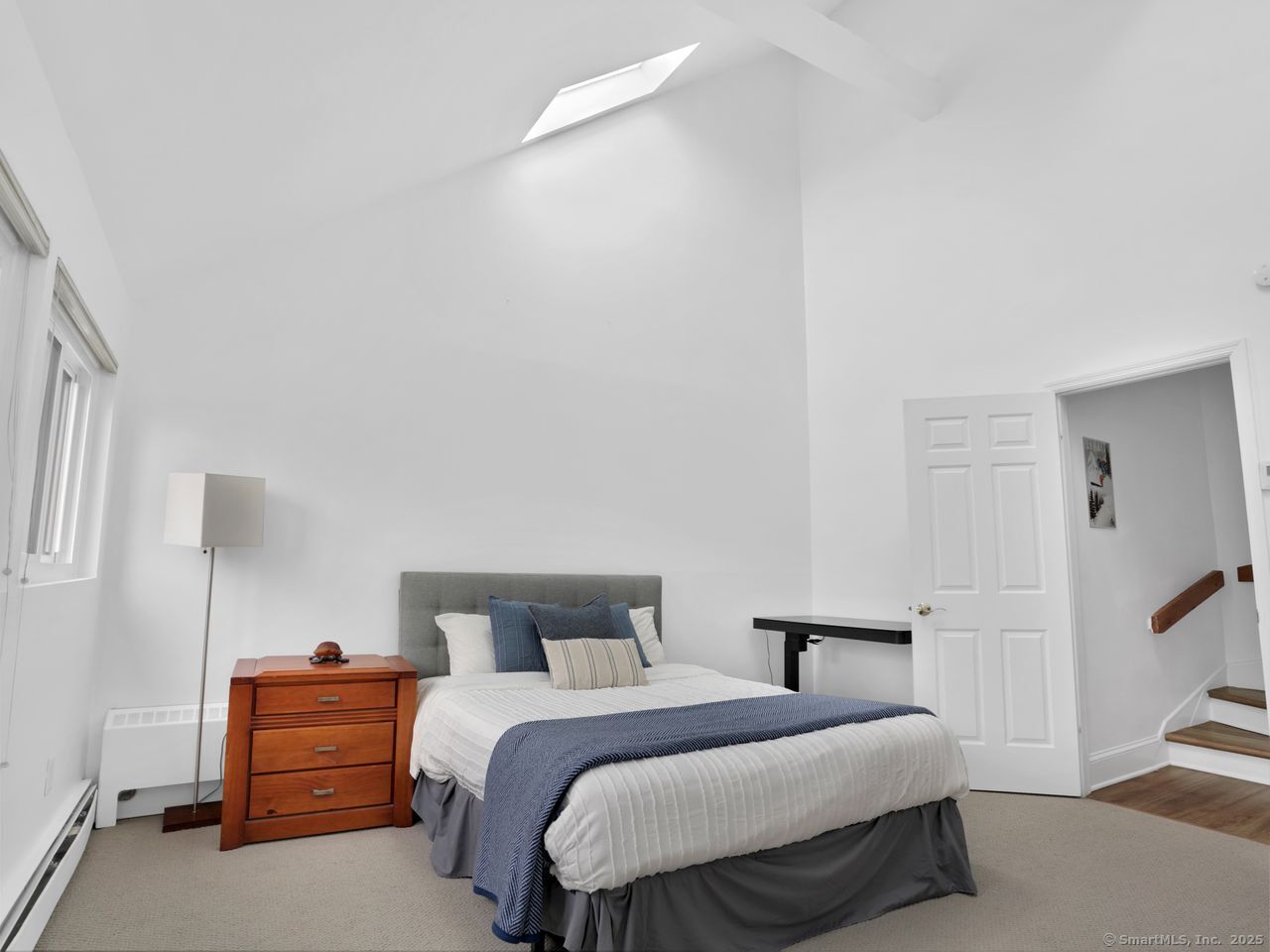 Stamford, Connecticut, 06830, United States, 3 Bedrooms Bedrooms, ,3 BathroomsBathrooms,Residential,For Sale,1987686