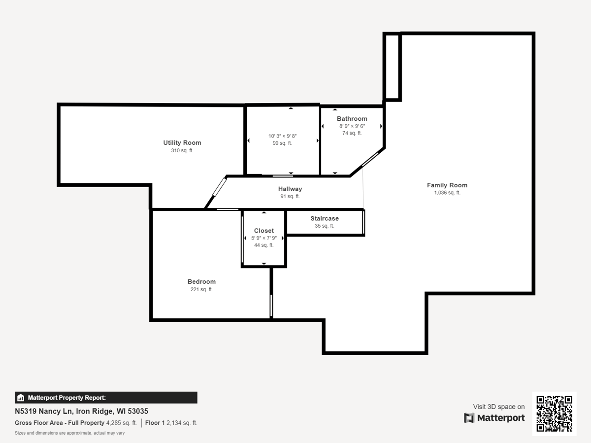 Hubbard, Wisconsin, 53035, United States, 4 Bedrooms Bedrooms, ,4 BathroomsBathrooms,Residential,For Sale,1885428