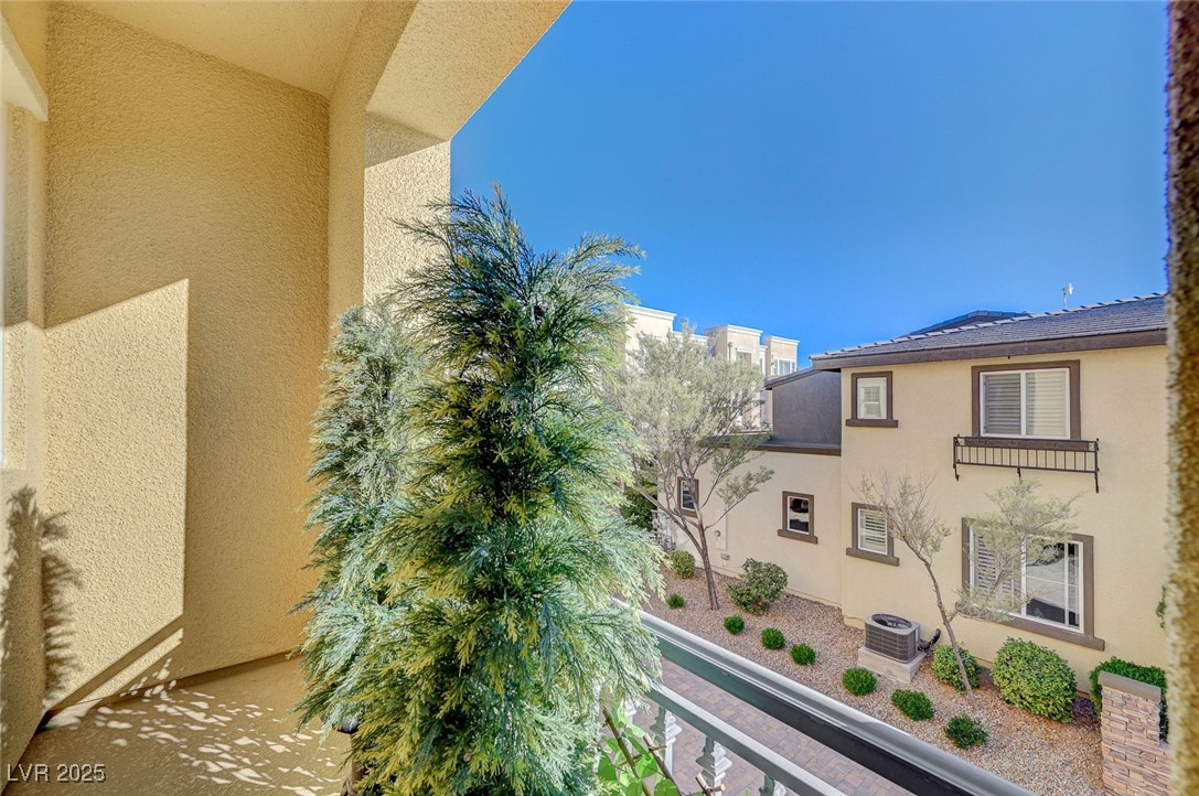 Henderson, Nevada, 89044, United States, 4 Bedrooms Bedrooms, ,3 BathroomsBathrooms,Residential,For Sale,1991497