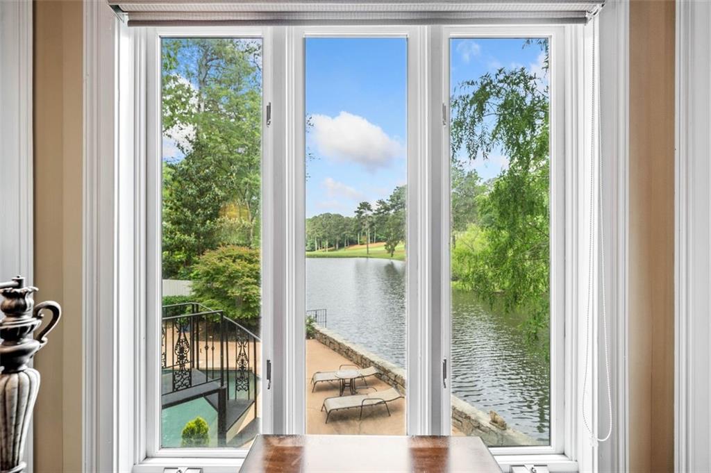 Marietta, Georgia, 30067, United States, 5 Bedrooms Bedrooms, ,5 BathroomsBathrooms,Residential,For Sale,1827290