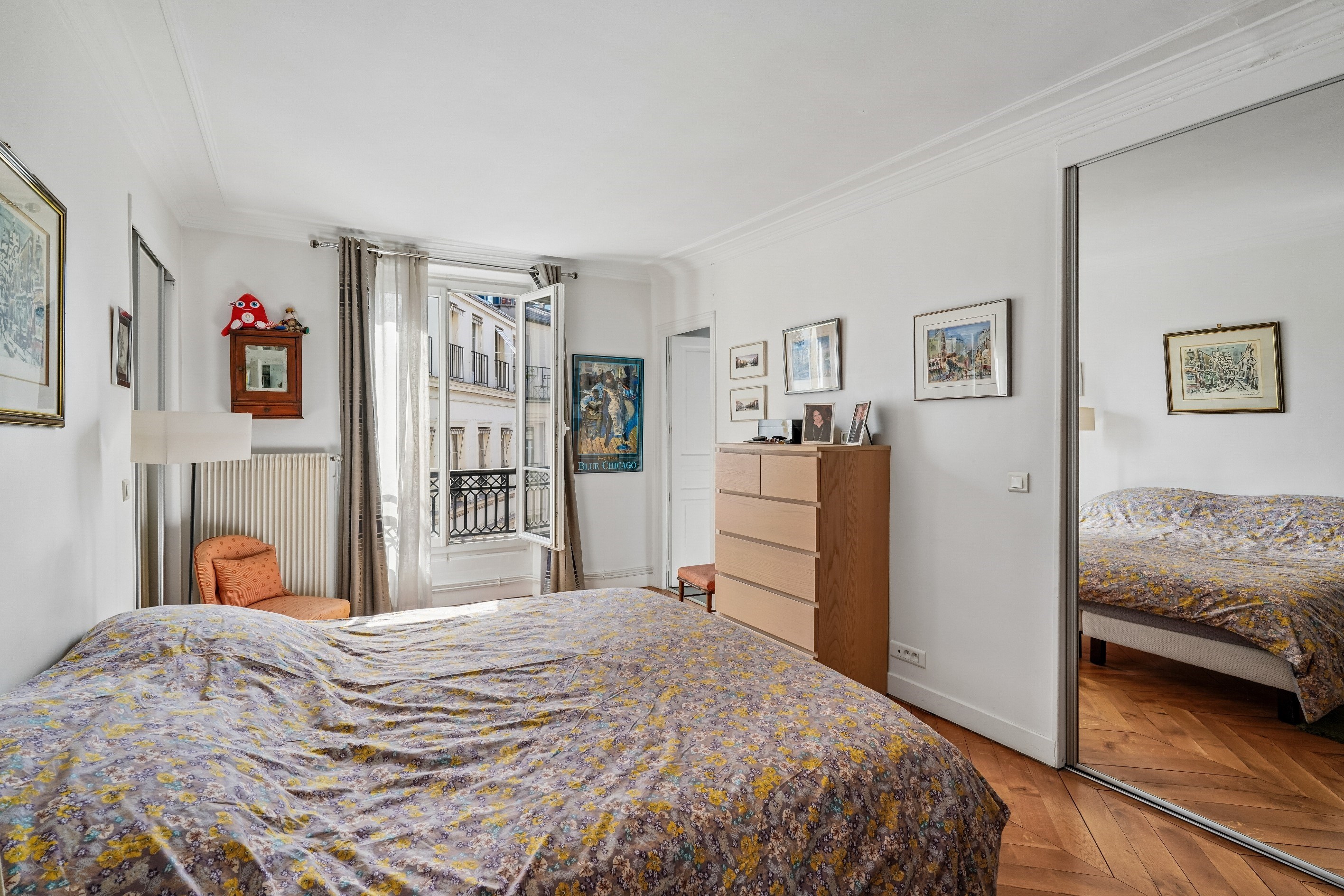  CHAMPS-ÉLYSÉES – MATIGNON - HAUSSMANNIAN ELEGANCE IN A 2 BEDROOM HAVEN - 物件實景
