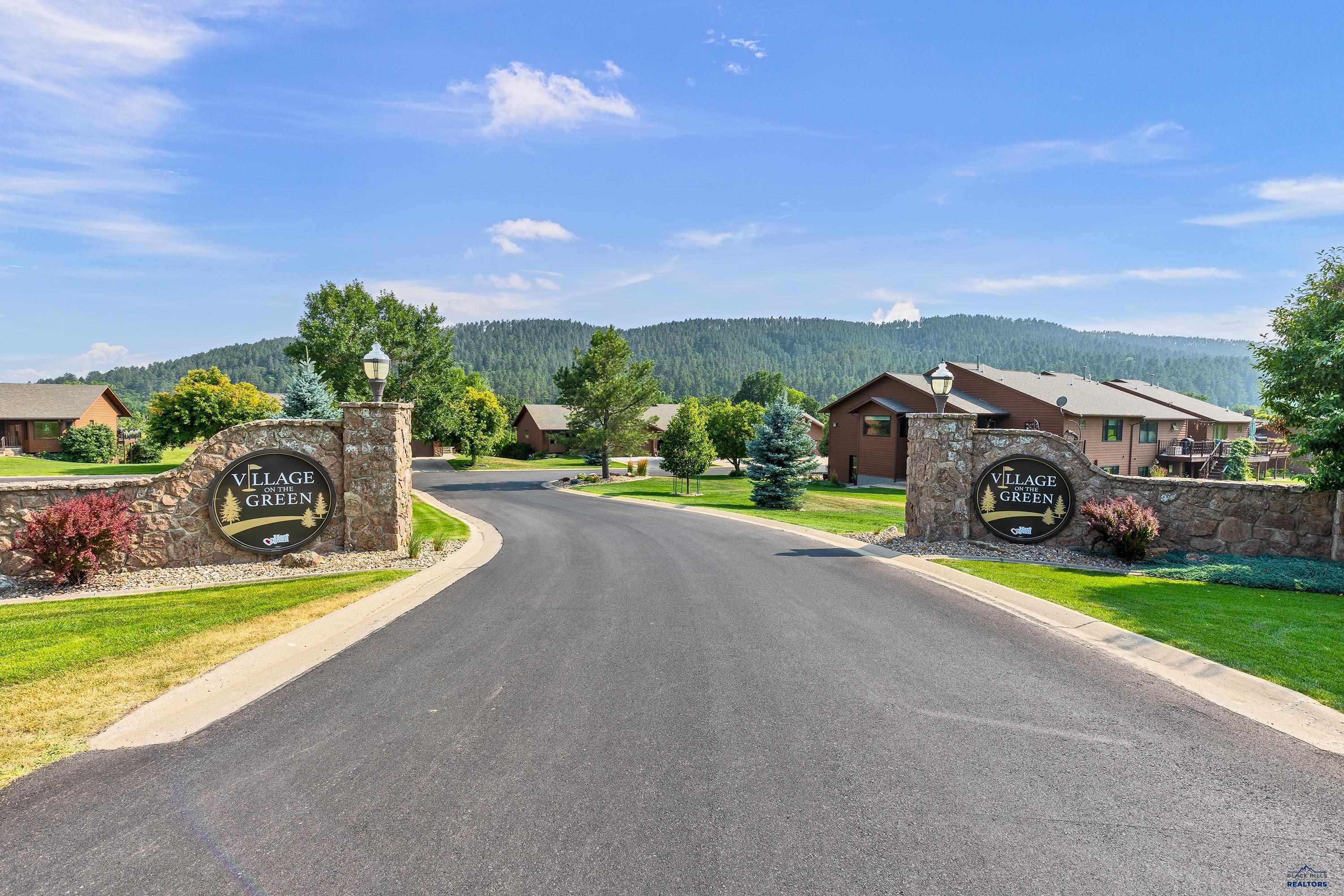 Rapid City, South Dakota, 57702, United States, 3 Bedrooms Bedrooms, ,3 BathroomsBathrooms,Residential,For Sale,1963226