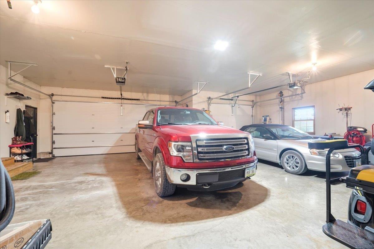 Independence, Iowa, 50644, United States, 3 Bedrooms Bedrooms, ,2 BathroomsBathrooms,Residential,For Sale,1982110