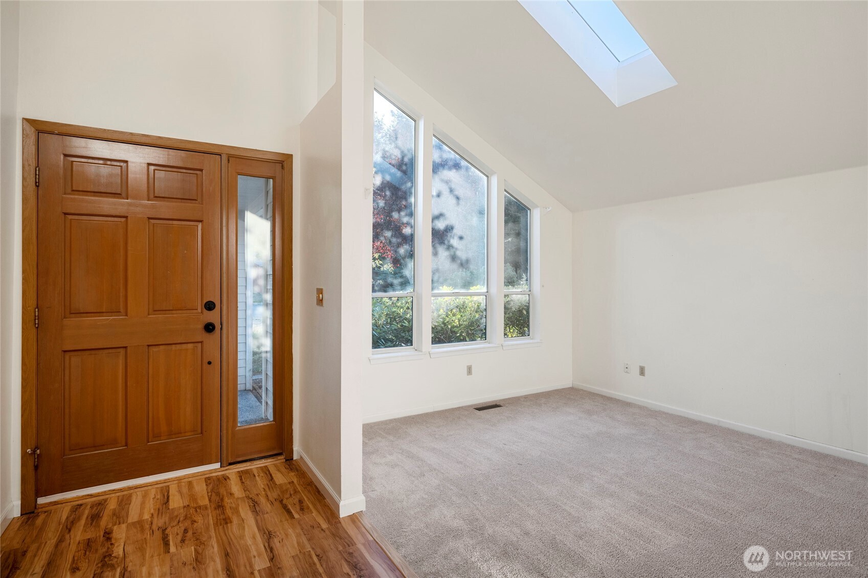 Maple Valley, Washington, 98038, United States, 3 Bedrooms Bedrooms, ,3 BathroomsBathrooms,Residential,For Sale,1891445