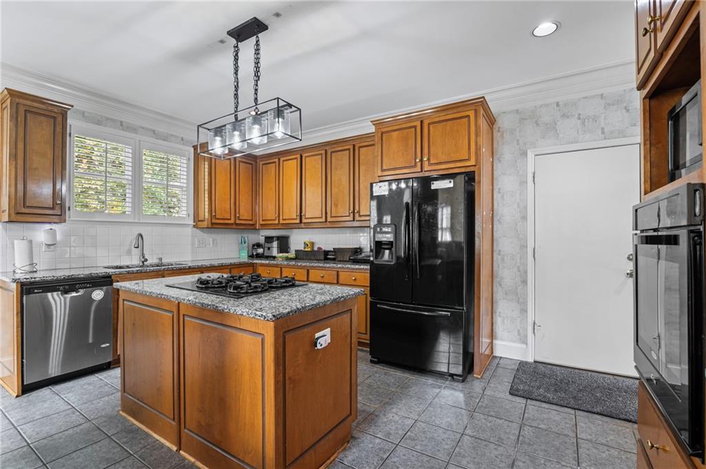 Lithonia, Georgia, 30038, United States, 5 Bedrooms Bedrooms, ,6 BathroomsBathrooms,Residential,For Sale,1988524