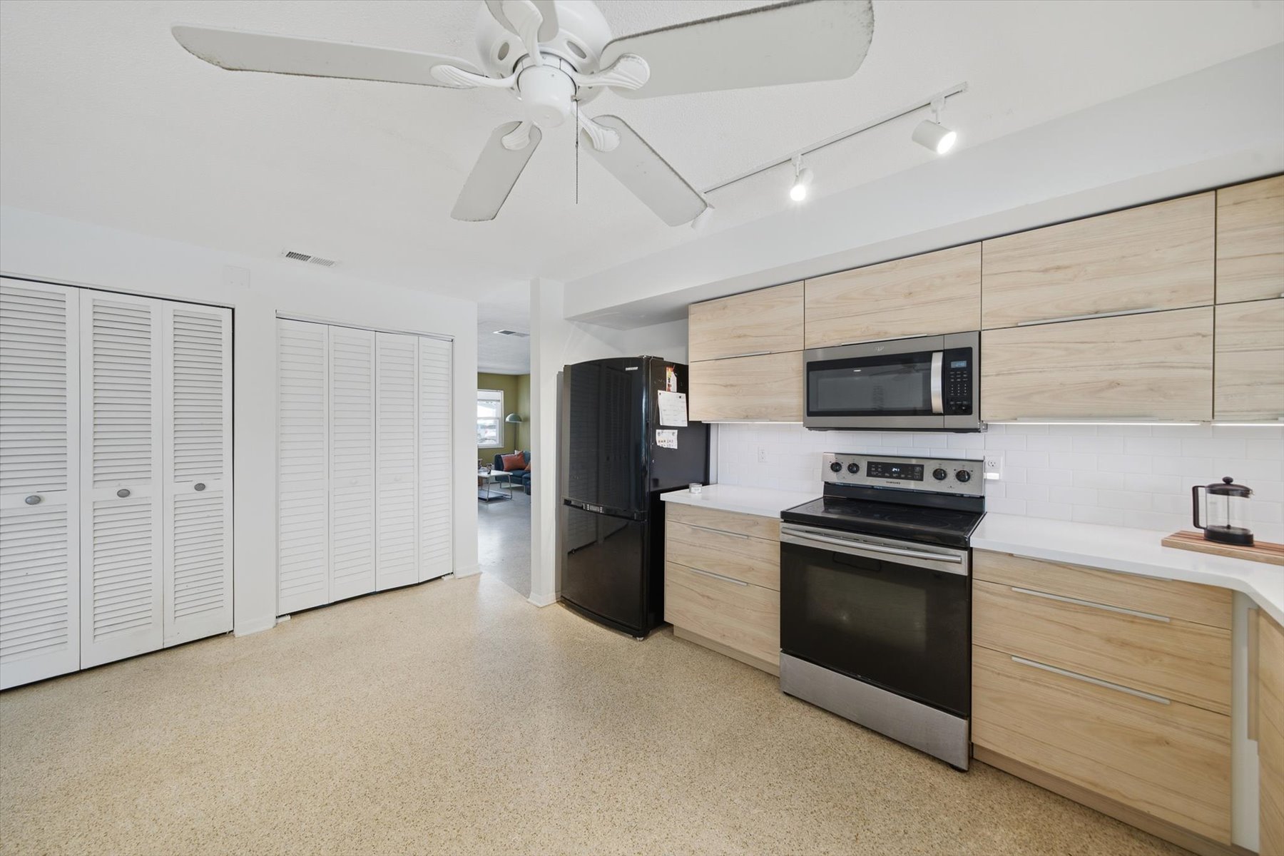  255 N Marco Way, Satellite Beach, FL, 32937 - 物件實景