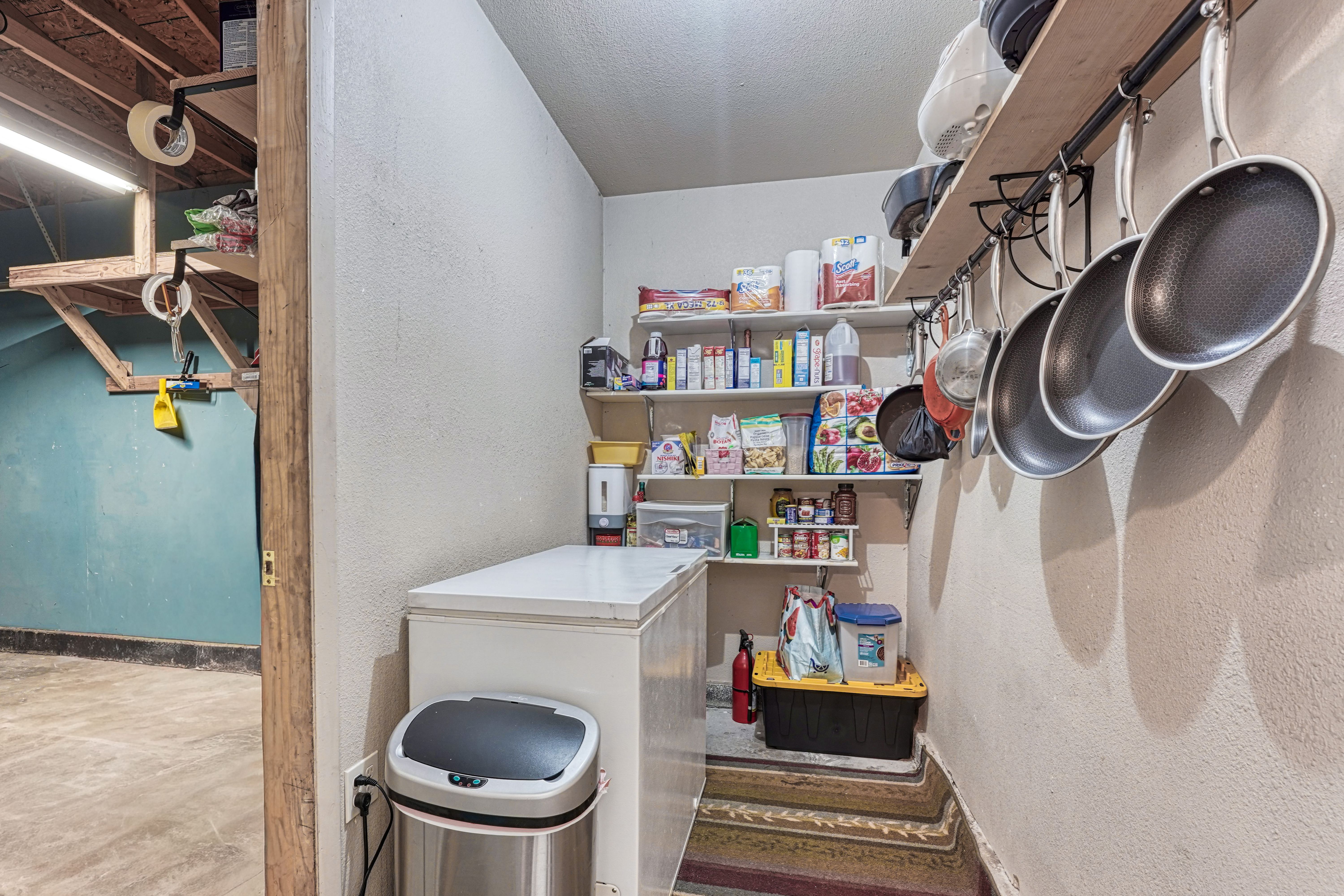  Move-In Ready Ranch Home with 6 Bedrooms in Southburough - 物件實景
