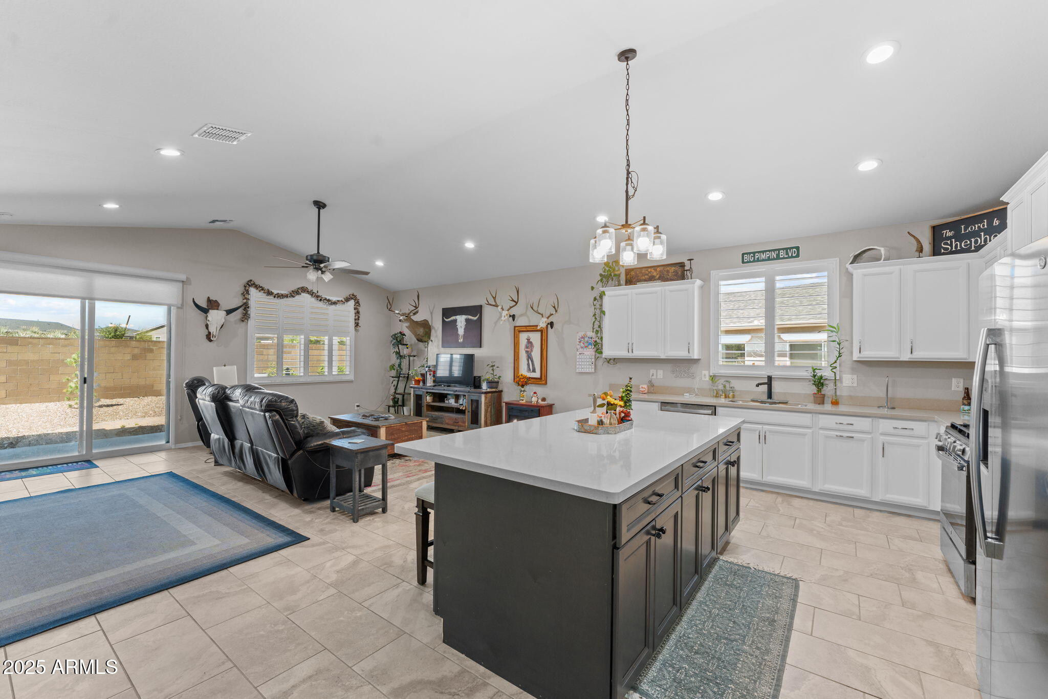 Prescott, Arizona, 86305, United States, 2 Bedrooms Bedrooms, ,2 BathroomsBathrooms,Residential,For Sale,1977514