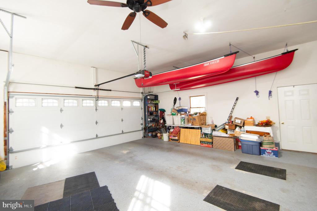 Denton, Maryland, 21629, United States, 4 Bedrooms Bedrooms, ,3 BathroomsBathrooms,Residential,For Sale,1992998