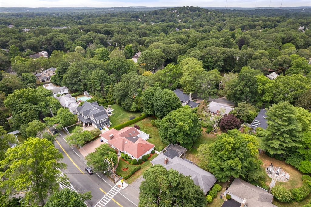 Brookline, Massachusetts, 02467, United States, 4 Bedrooms Bedrooms, ,3 BathroomsBathrooms,Residential,For Sale,1890241