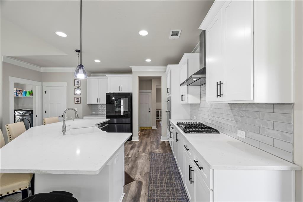 Cumming, Georgia, 30041, United States, 4 Bedrooms Bedrooms, ,5 BathroomsBathrooms,Residential,For Sale,1977263