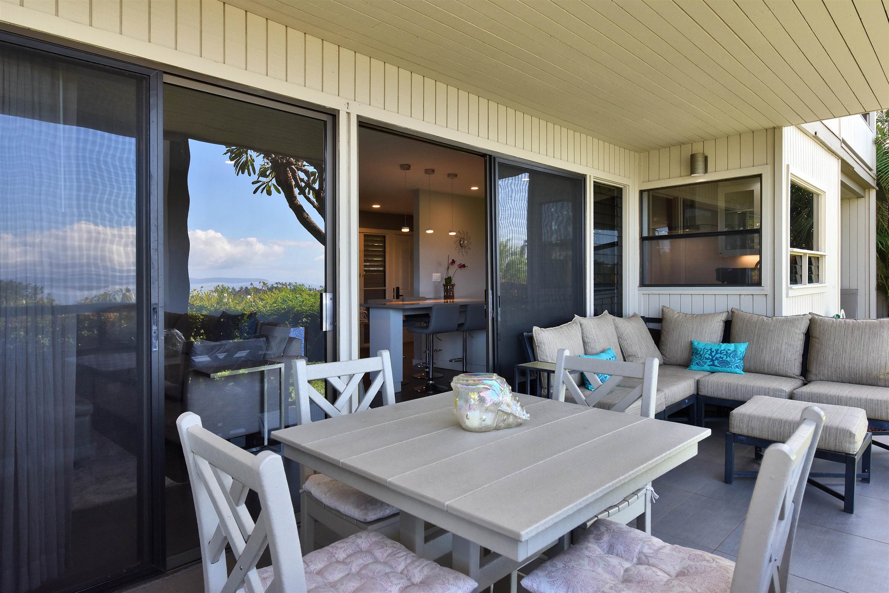 Kihei, Hawaii, 96753, United States, 2 Bedrooms Bedrooms, ,2 BathroomsBathrooms,Residential,For Sale,2000743