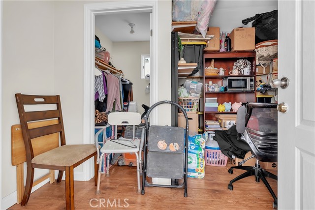 Los Angeles, California, 90059, United States, 3 Bedrooms Bedrooms, ,2 BathroomsBathrooms,Residential,For Sale,1916036