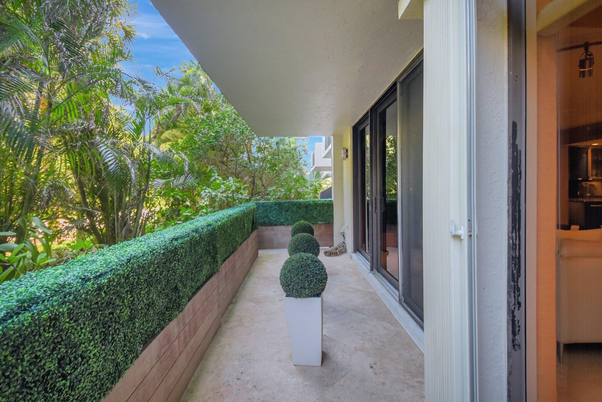 Highland Beach, Florida, 33487, United States, 2 Bedrooms Bedrooms, ,2 BathroomsBathrooms,Residential,For Sale,1746634
