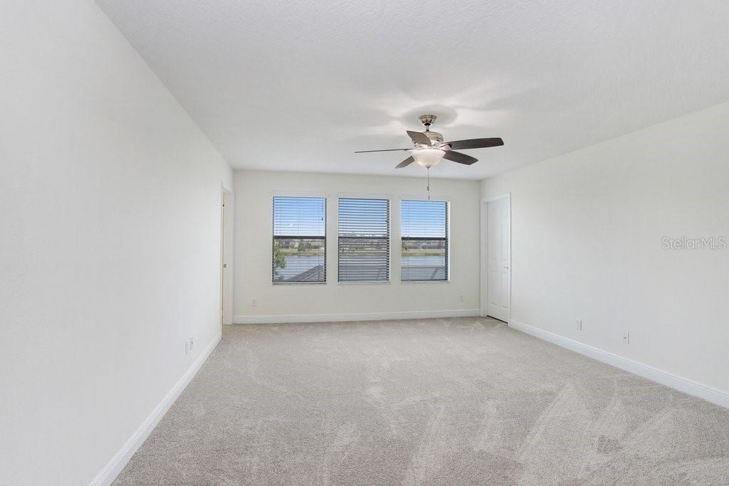Lutz, Florida, 33558, United States, 5 Bedrooms Bedrooms, ,3 BathroomsBathrooms,Residential,For Sale,1784935