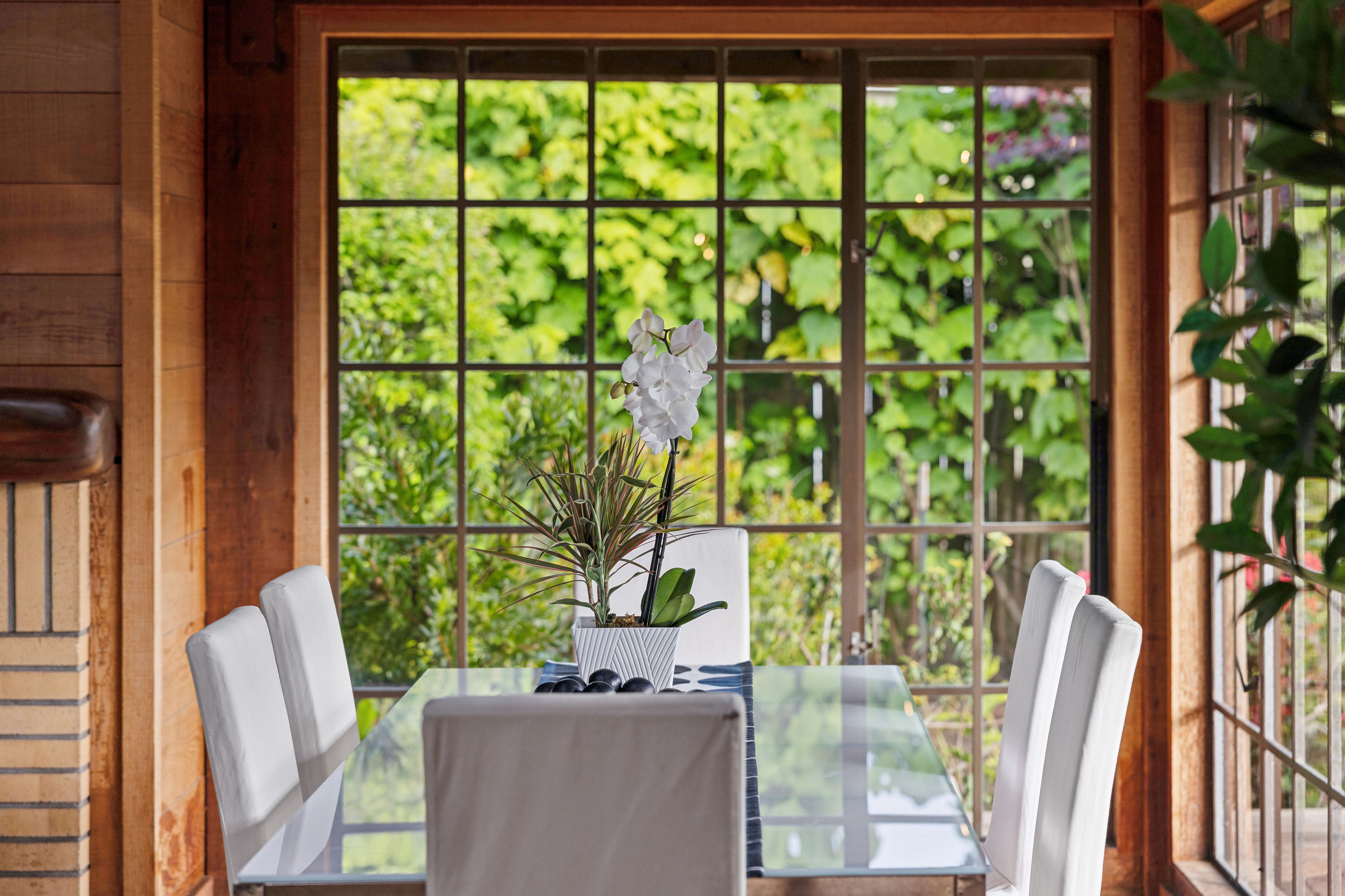  Redwood, Glass, and Companion Spaces - 物件實景