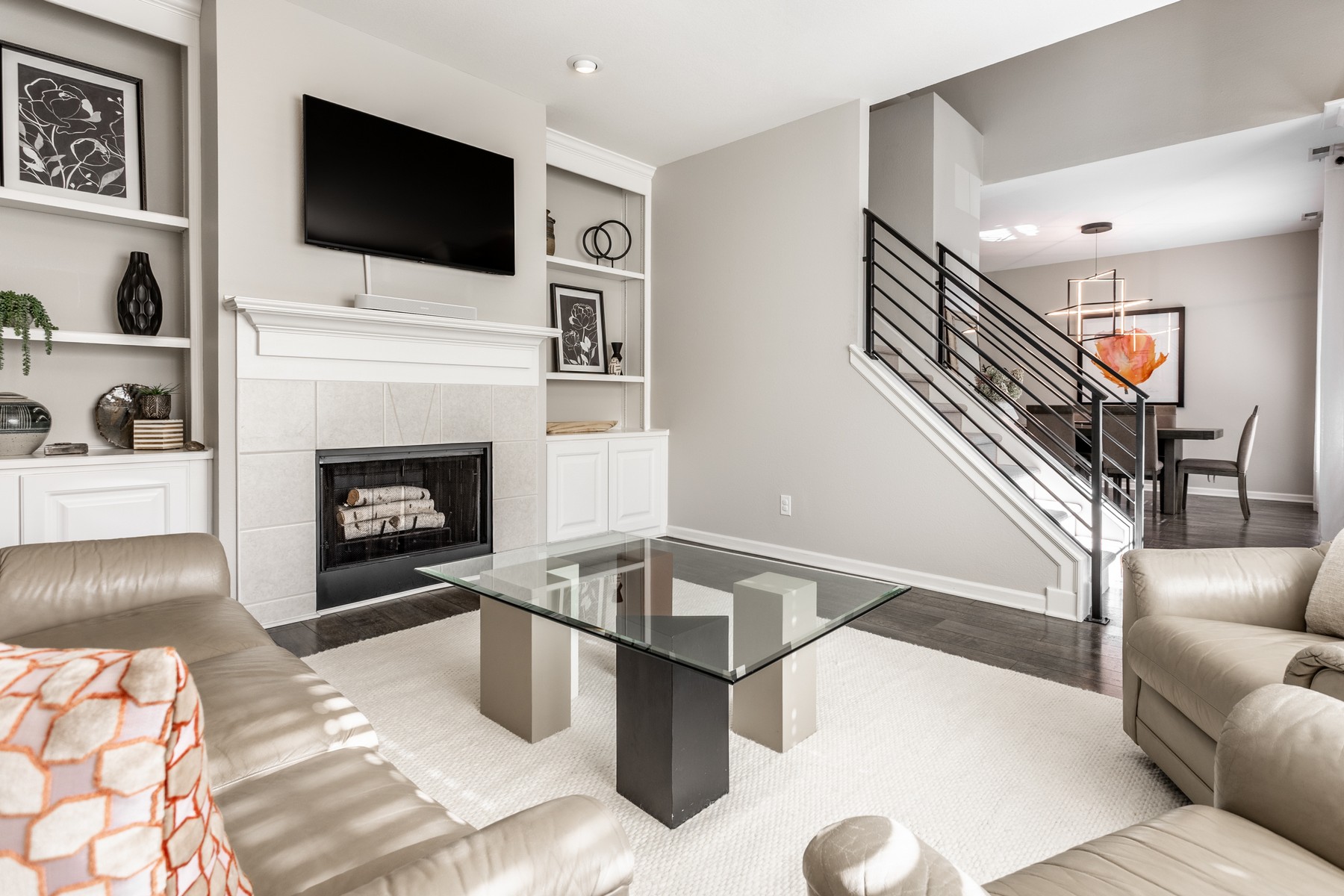  Turnkey Modern Townhome in Westfield - 物件實景