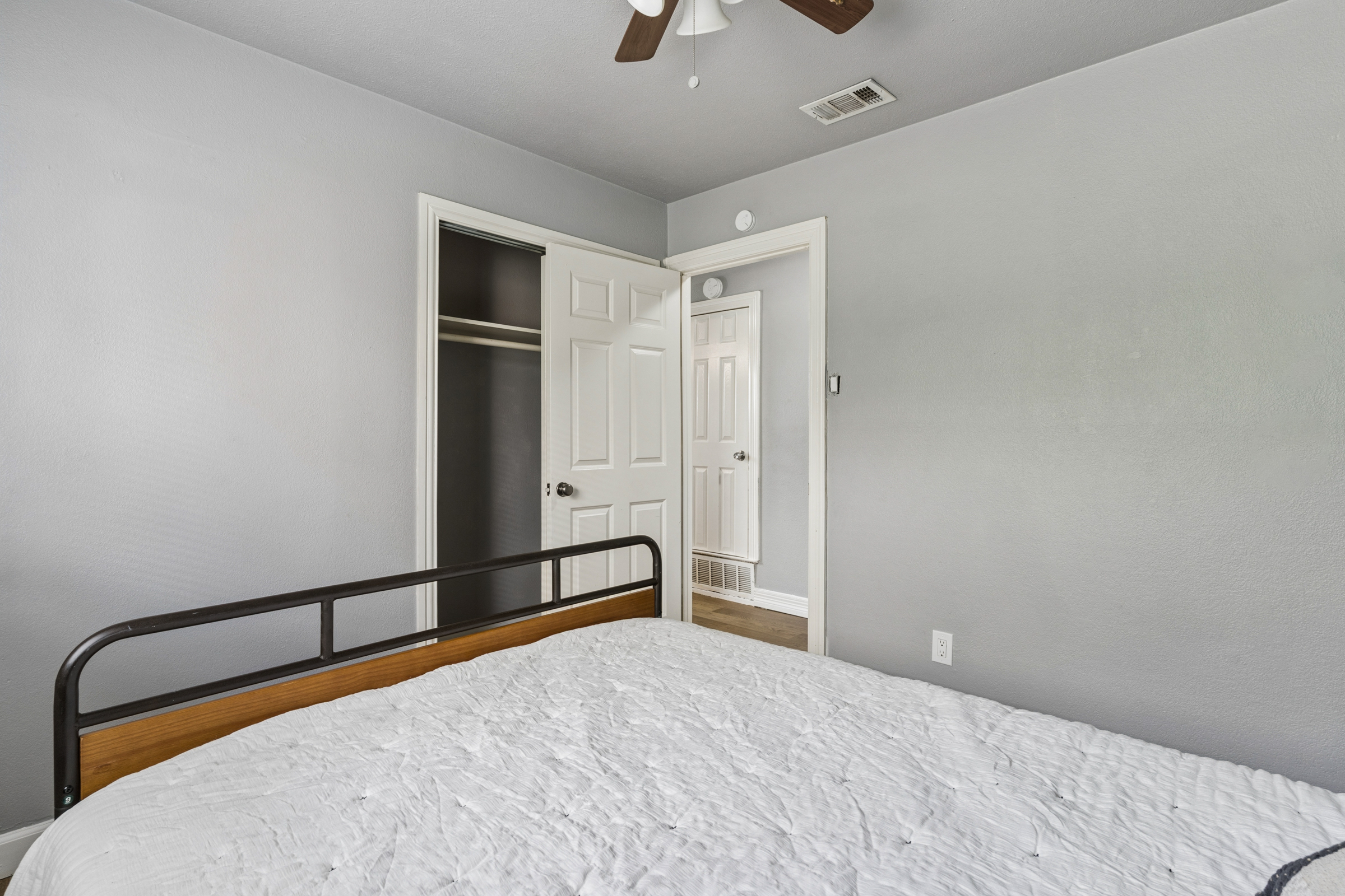  7337 Broken Tree Trail, Dallas, TX, 75232 - 物件實景