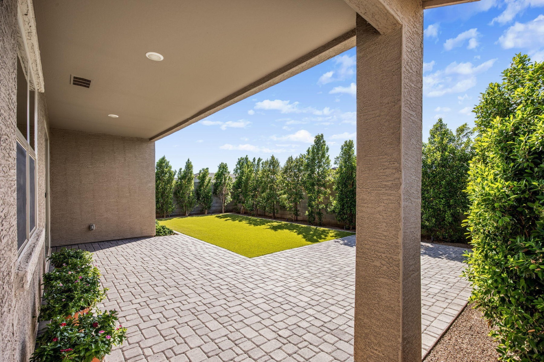  16023 W El Cortez Place¦Surprise, AZ - 物件實景