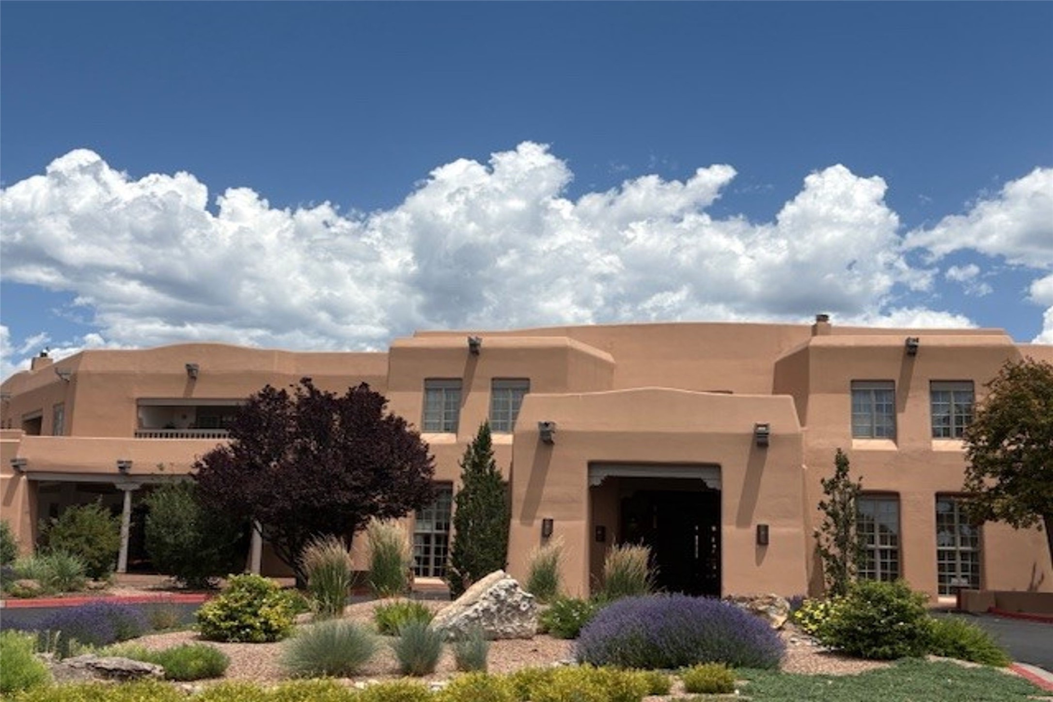  3101 Old Pecos Trail #240 - 物件實景