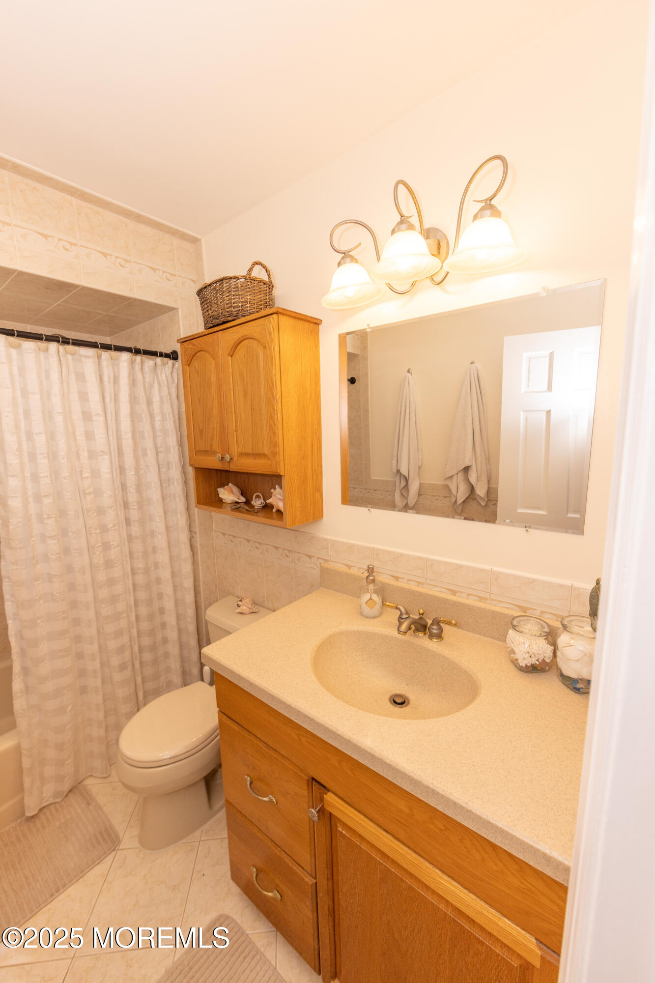 Jackson, New Jersey, 08527, United States, 6 Bedrooms Bedrooms, ,2 BathroomsBathrooms,Residential,For Sale,1912275