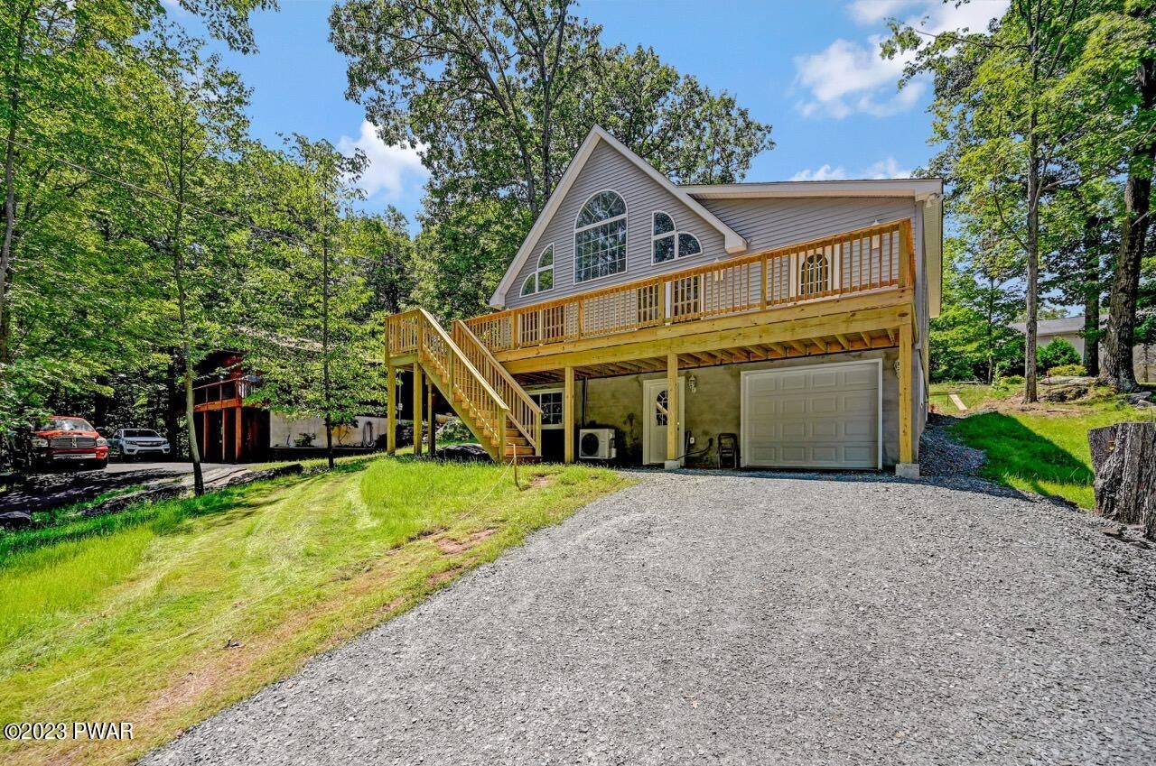 Lake Ariel, Pennsylvania, 18436, United States, 4 Bedrooms Bedrooms, ,4 BathroomsBathrooms,Residential,For Sale,1878609