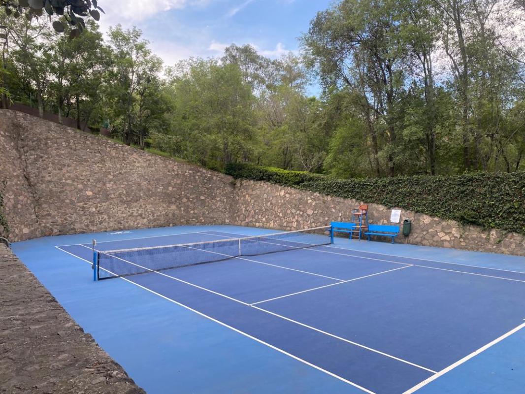 Calzada de los Llorones, Atizapán de Zaragoza, Estado de México, 52936, Mexico, 1 Bedroom Bedrooms, ,Residential,For Sale,Calzada de los Llorones,1622127