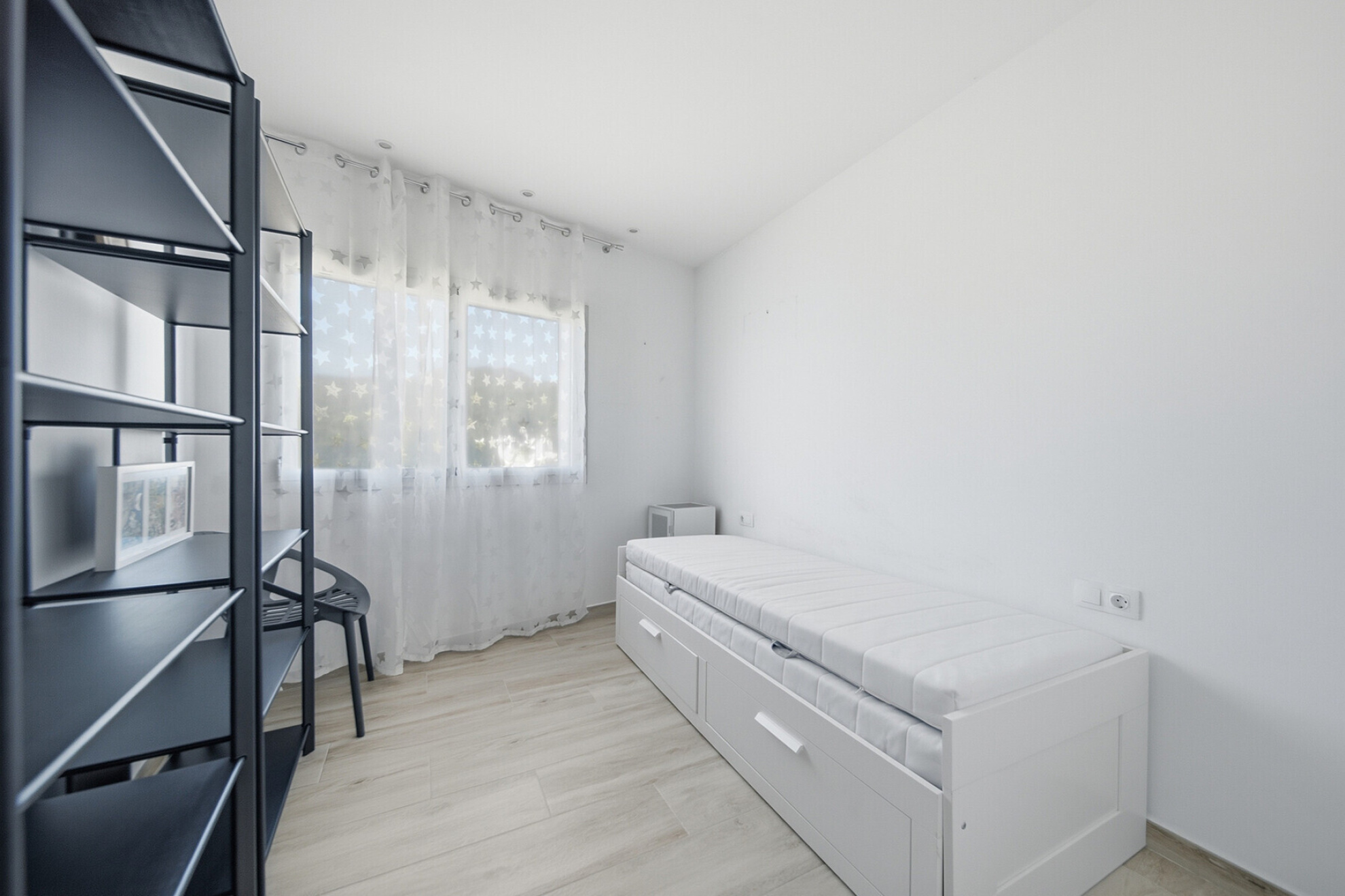  Contemporary duplex penthouse with a terrace and partial ocean view in Roses - 物件實景