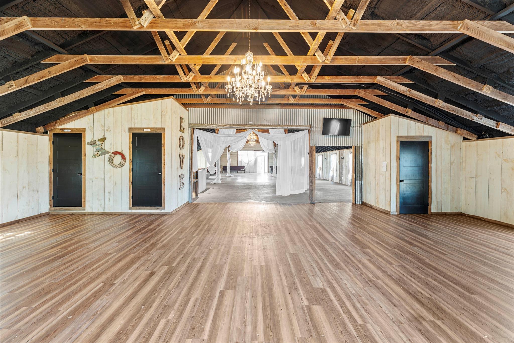 Canton, Texas, 75103, United States, 5 Bedrooms Bedrooms, ,3 BathroomsBathrooms,Residential,For Sale,1976221