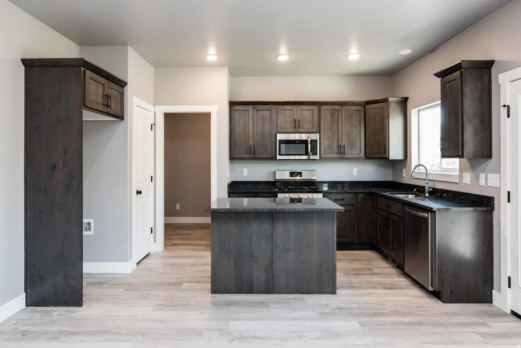 North Logan, Utah, 84341, United States, 4 Bedrooms Bedrooms, ,3 BathroomsBathrooms,Residential,For Sale,2001487