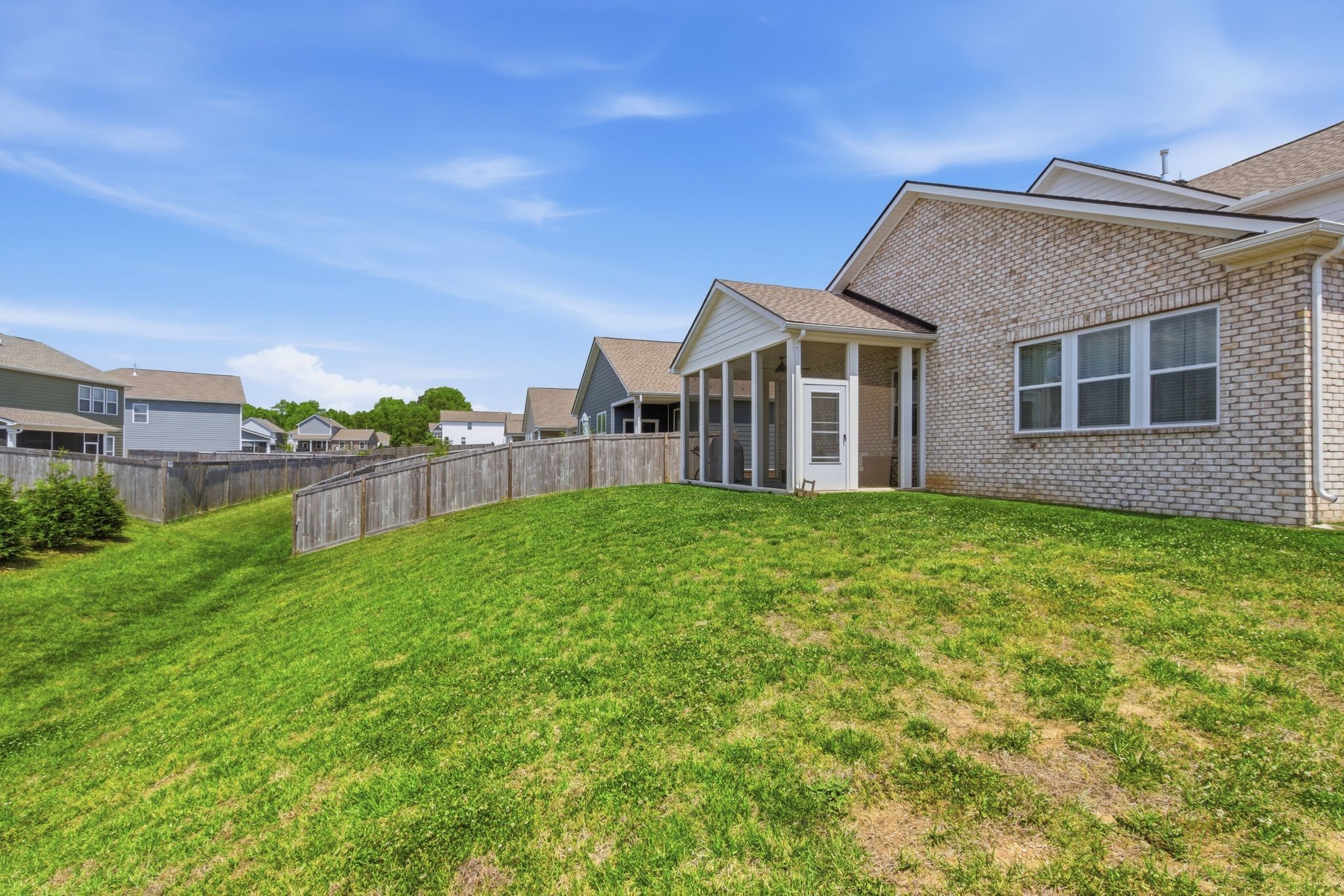  1064 Ewell Farm Cir, Spring Hill, TN, 37174 - 物件實景