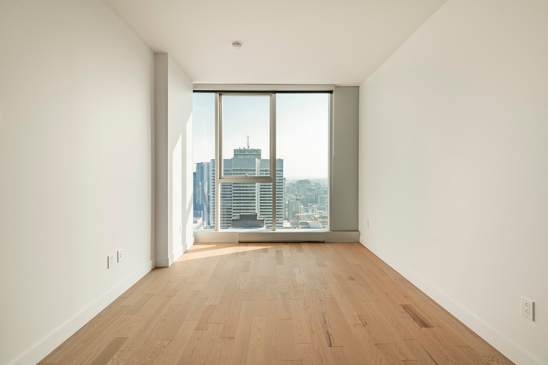 One Square Phillips PH 5204 - 物件實景