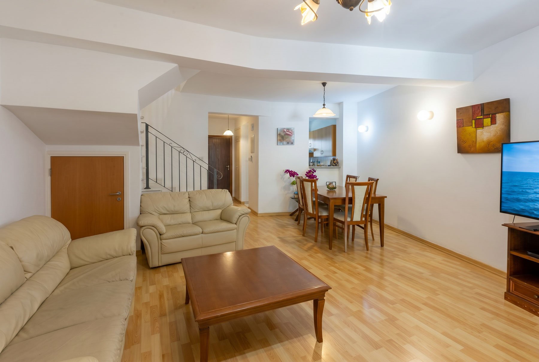 4 Bedroom Townhouse with Private Garden in Germasogeia, Limassol - 物件實景