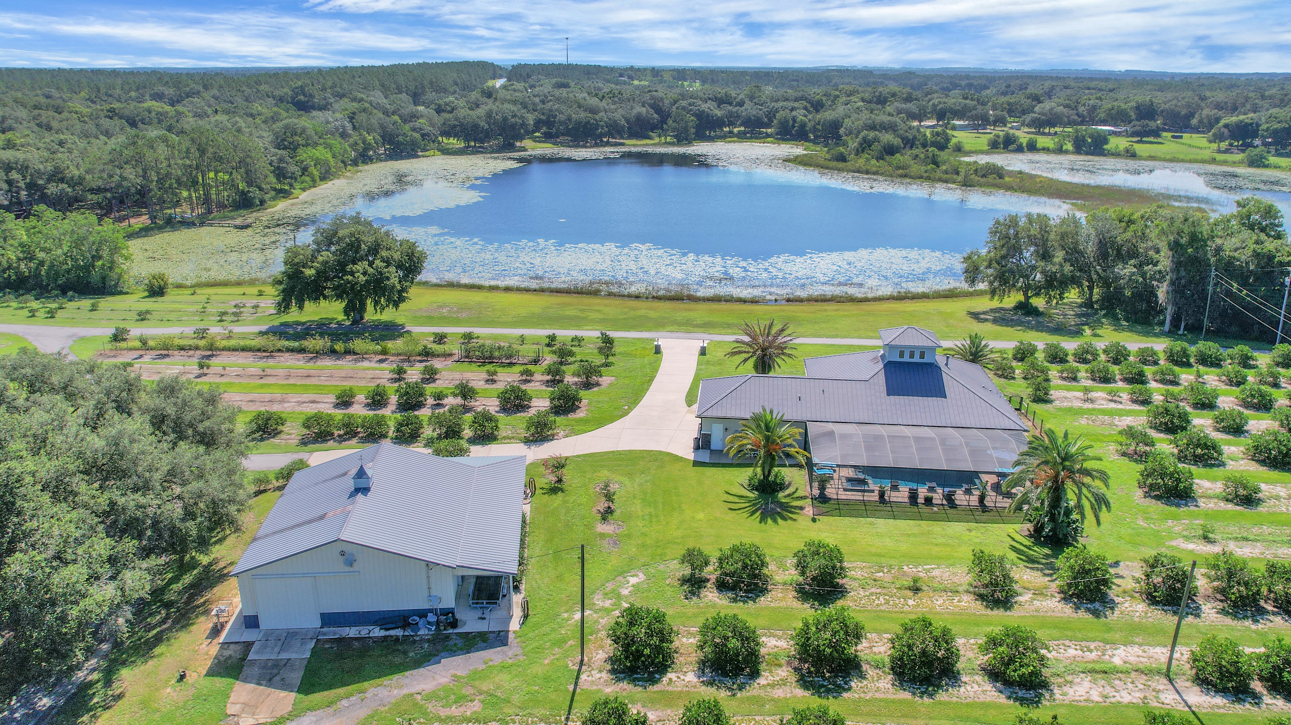 Weirsdale, Florida, 32195, United States, 4 Bedrooms Bedrooms, ,3 BathroomsBathrooms,Residential,For Sale,1900688