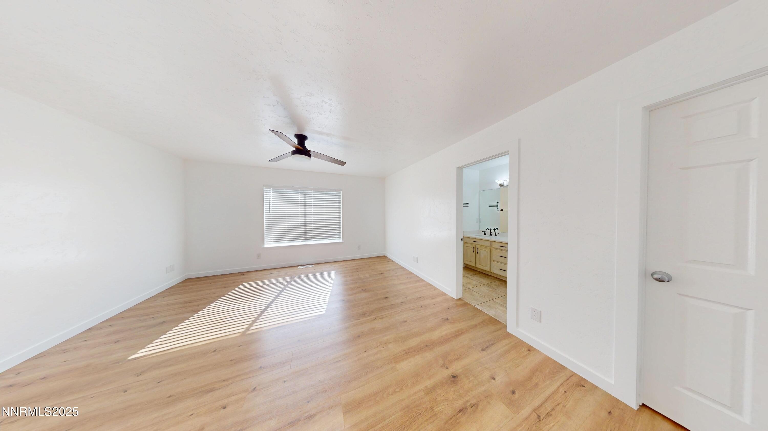 Winnemucca, Nevada, 89445, United States, 5 Bedrooms Bedrooms, ,3 BathroomsBathrooms,Residential,For Sale,1983317