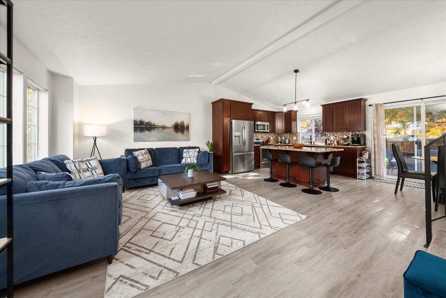 Spokane Valley, Washington, 99216, United States, 4 Bedrooms Bedrooms, ,3 BathroomsBathrooms,Residential,For Sale,1984886