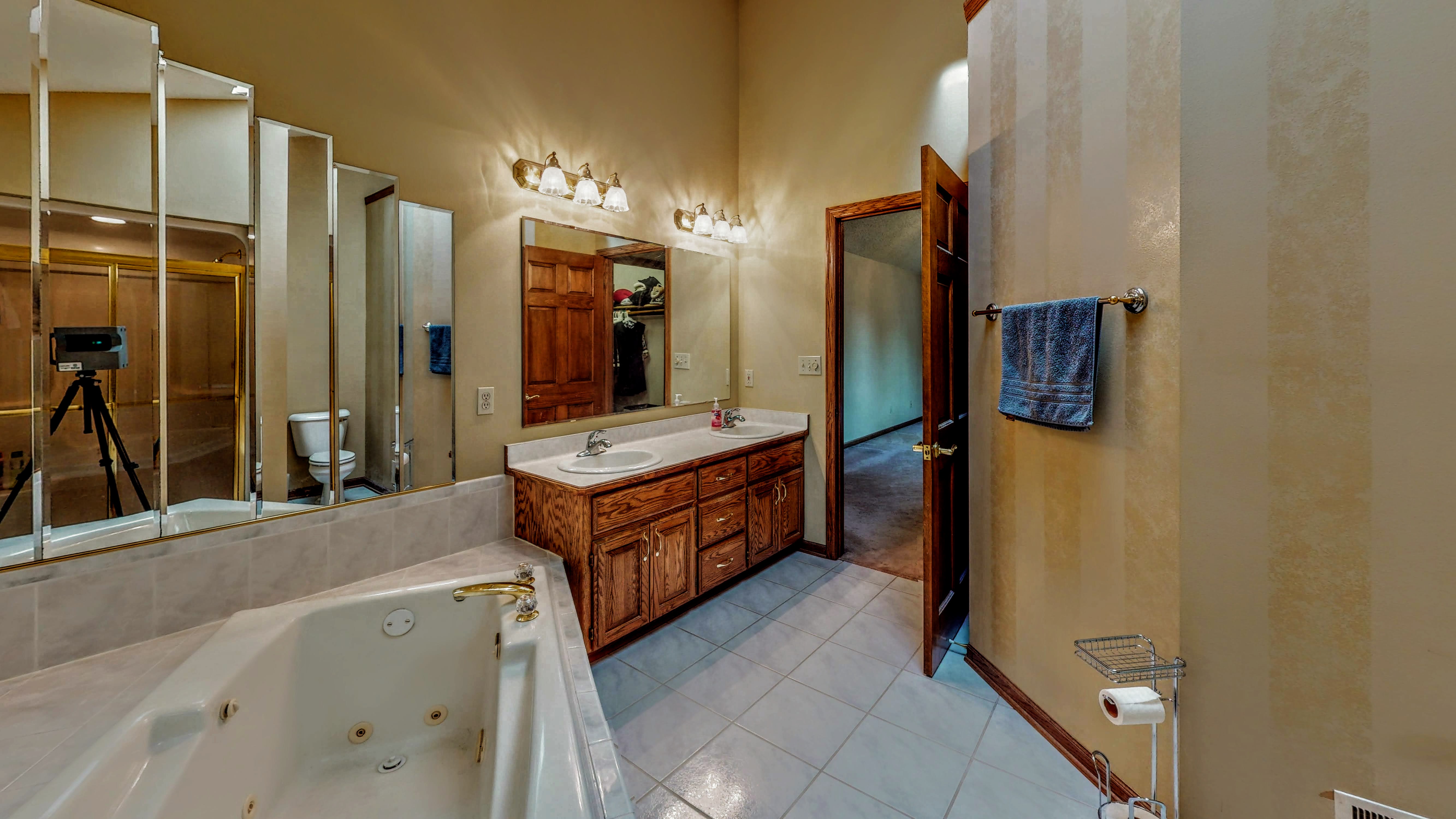 Milton, Wisconsin, 53563, United States, 4 Bedrooms Bedrooms, ,4 BathroomsBathrooms,Residential,For Sale,1905795