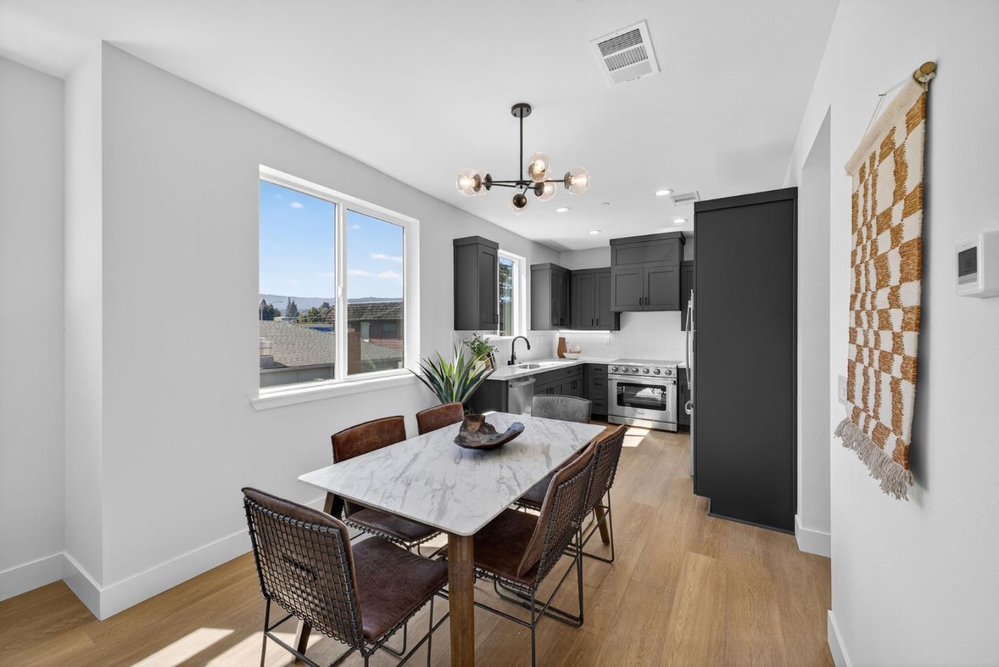 Redwood City, California, 94061, United States, 4 Bedrooms Bedrooms, ,3 BathroomsBathrooms,Residential,For Sale,1988183