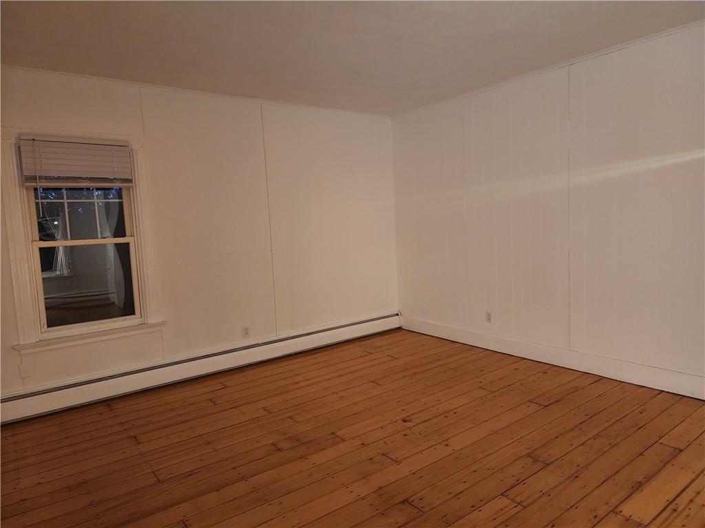 Cranston, Rhode Island, 02905, United States, 5 Bedrooms Bedrooms, ,3 BathroomsBathrooms,Residential,For Sale,1930877