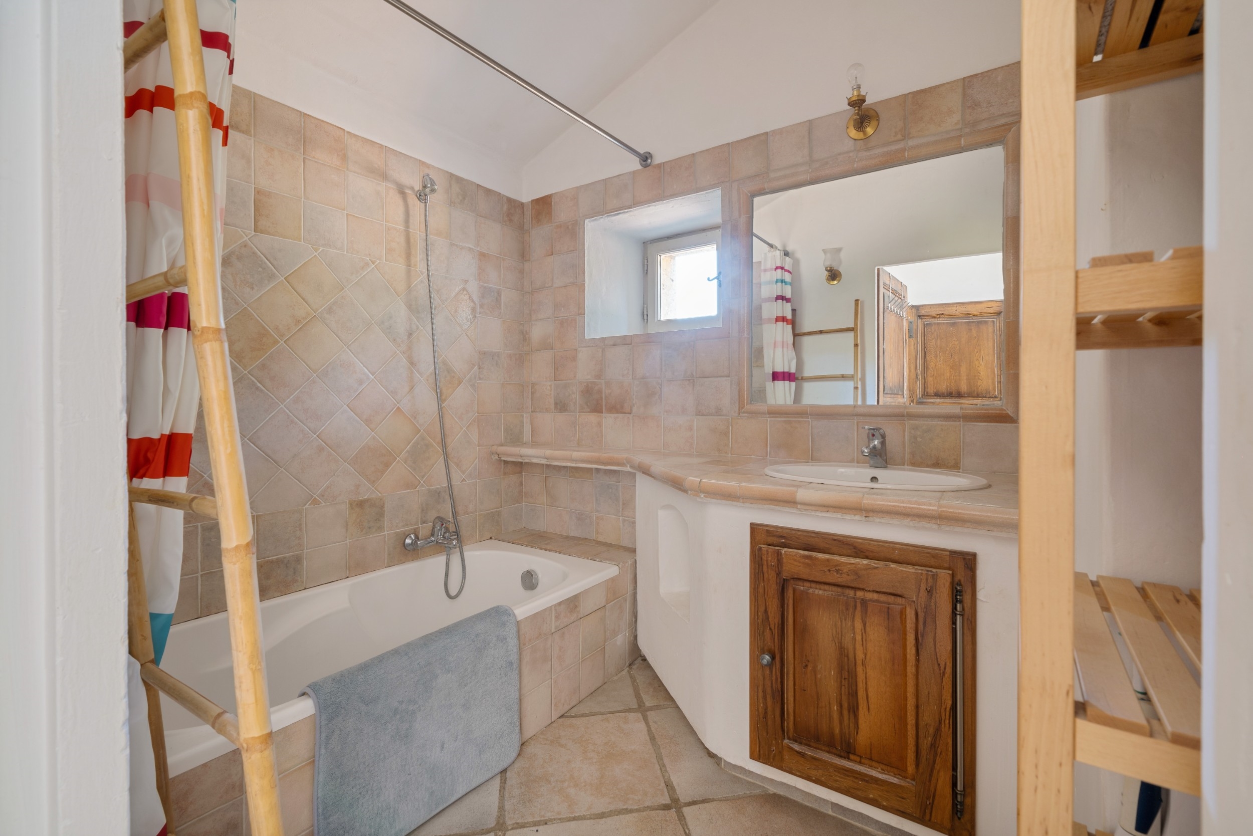  Charming property for sale - 物件實景