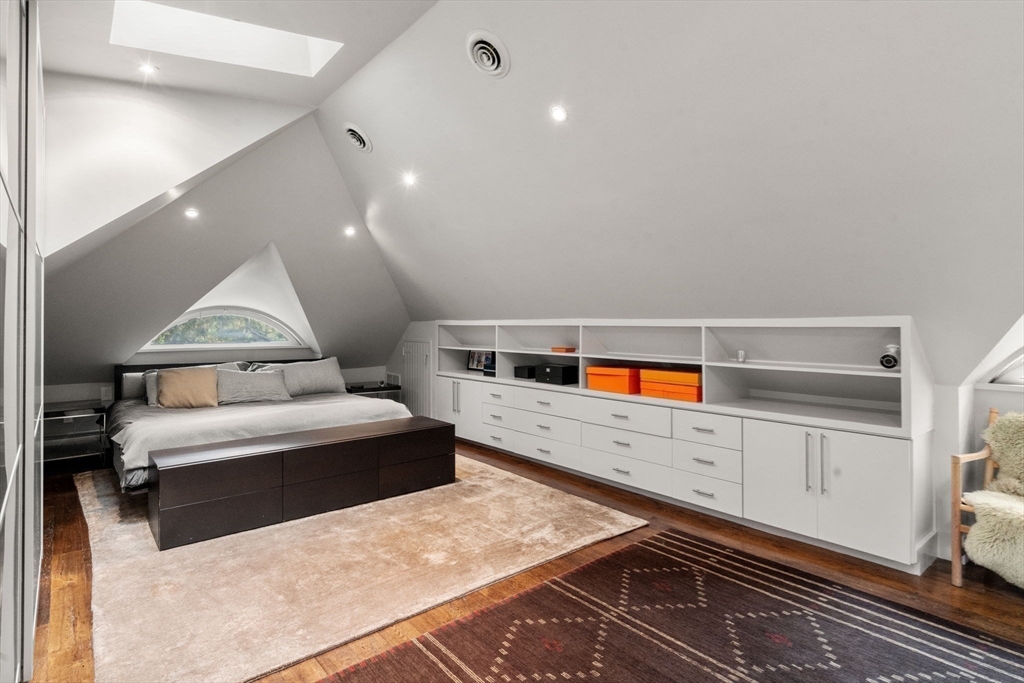 Boston, Massachusetts, 02130, United States, 4 Bedrooms Bedrooms, ,3 BathroomsBathrooms,Residential,For Sale,1987841