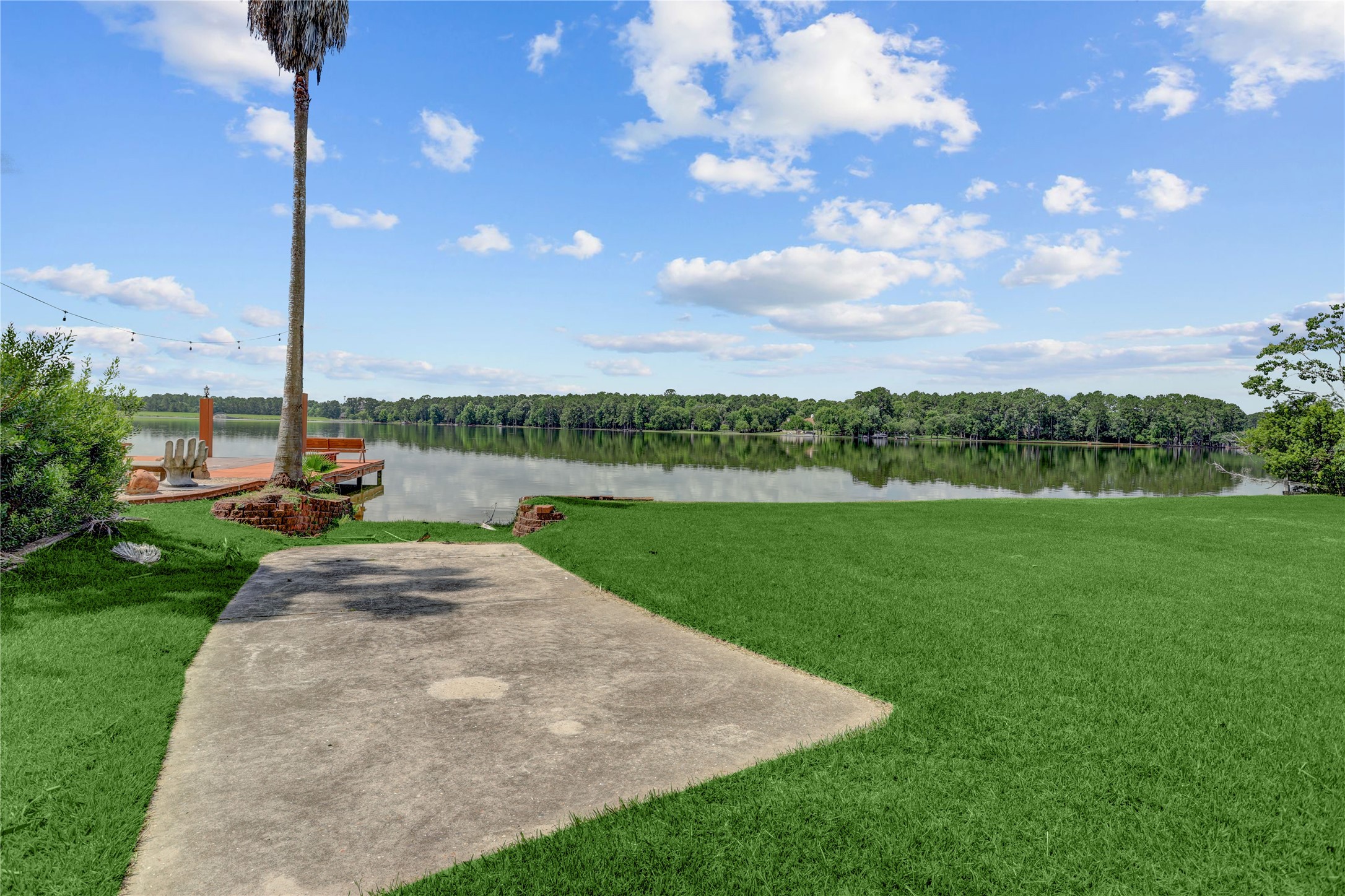  19311 Country Lake Drive - 物件實景